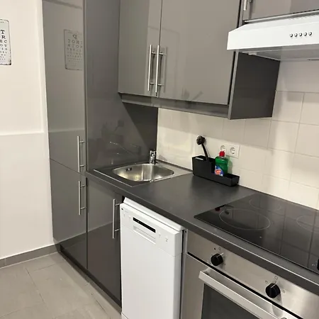 Urban كريمس ان دير دوناو